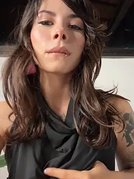 Isalove99 online show from April 20, 2:36 am