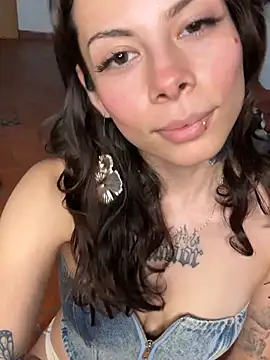 Isalove99 online show from April 25, 11:13 pm