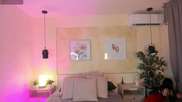 IsabellaSweet   online show from April 13, 3:52 am