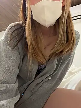 ayumi7 online show from March 12, 3:42 am