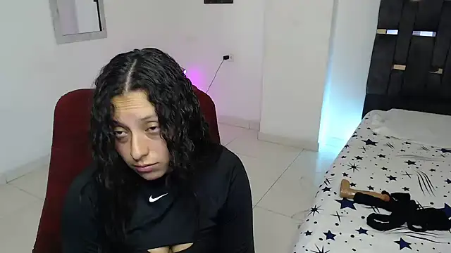 Barbara D Valencia online show from June 8, 3:46 pm