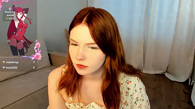 Julia Anis online show from February 28, 1:27 am