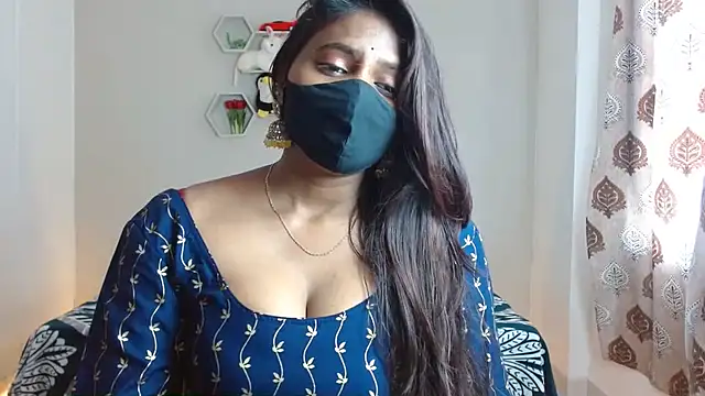 Hotginni4 online show from July 5, 7:47 am
