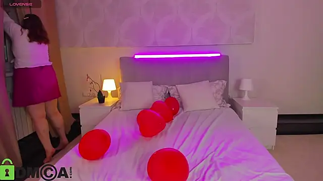 Valery Grand online show from February 15, 1:08 am