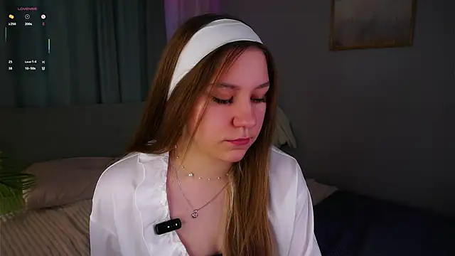 ShantellAngulo online show from April 21, 1:31 am