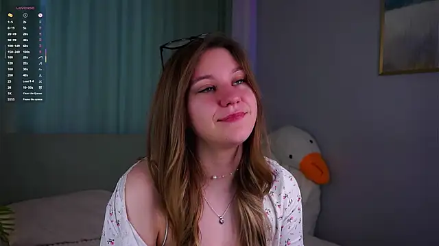 ShantellAngulo online show from April 26, 1:25 am