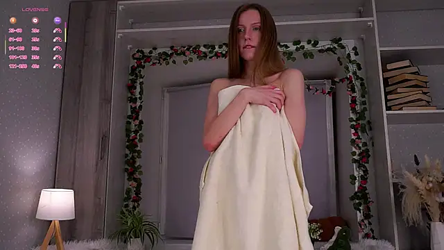 BlondellBolio online show from March 29, 9:03 pm