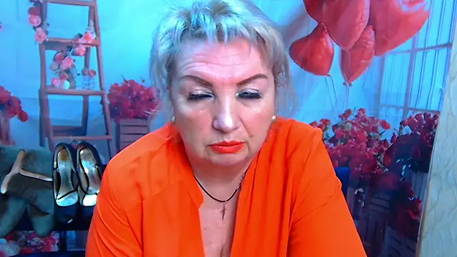 RenataDaster online show from April 20, 5:32 am