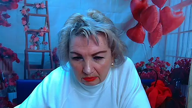 RenataDaster online show from April 21, 5:14 am