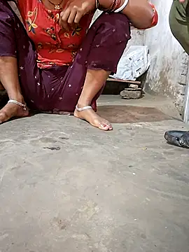 Sexy kiran002 online show from March 12, 2:03 am