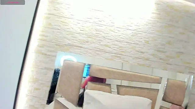 olivia kollins online show from April 23, 2:52 am