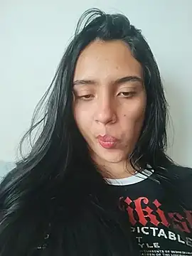 cynliu online show from June 19, 8:12 pm