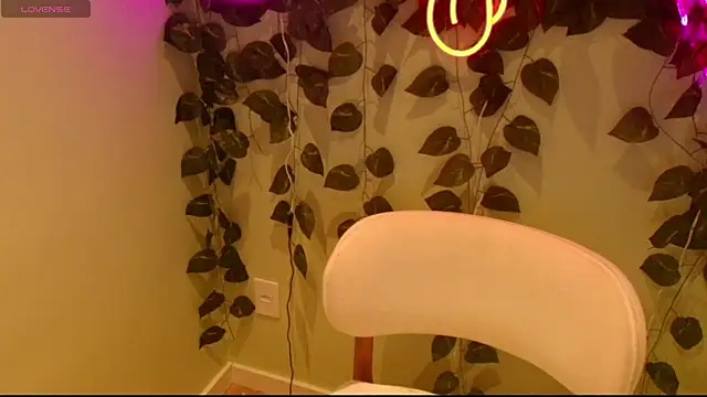 Susan Backer online show from April 16, 11:43 am