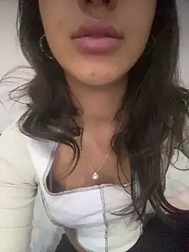 Nour-Lina online show from February 2, 12:48 pm