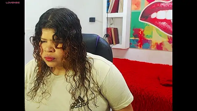 Cloe r online show from February 11, 8:32 pm