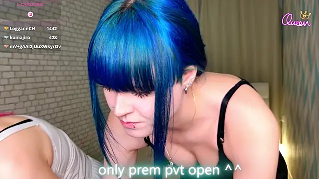 michelewild online show from April 25, 1:52 pm