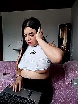 candy69- online show from March 27, 1:45 pm