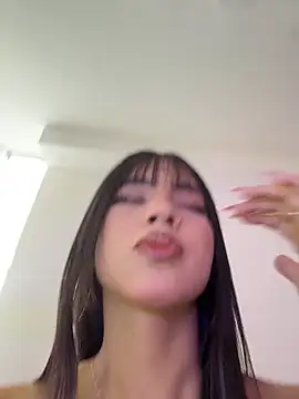 Chel   online show from March 9, 5:27 pm