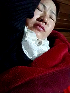 quynhbupbe11 online show from February 5, 2:31 pm