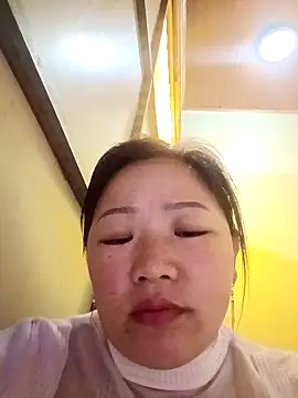 quynhbupbe11 online show from March 17, 10:08 am