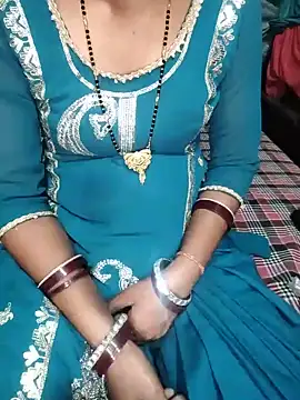 Pritu675 online show from July 31, 5:25 pm