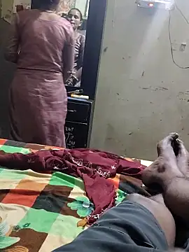 Pritu675 online show from April 25, 4:26 pm