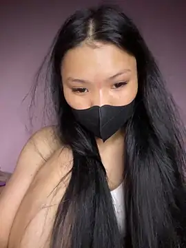 siting00 online show from April 27, 3:53 pm