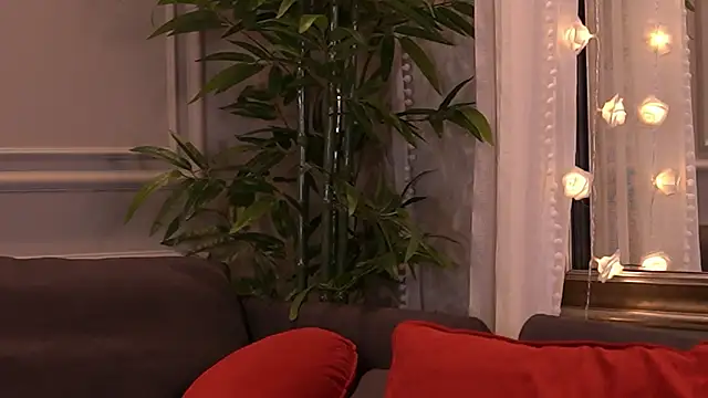 CindyCruse online show from March 6, 6:41 am