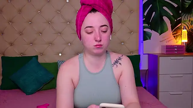 AwaMax online show from April 22, 4:53 am