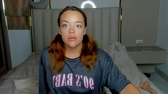 stellaa quenn online show from April 23, 12:08 am