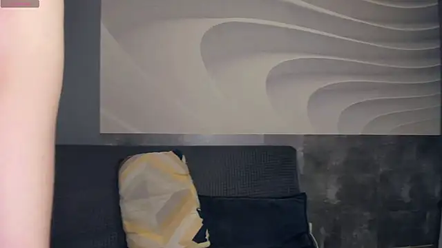 TarynPalek online show from April 25, 1:41 pm