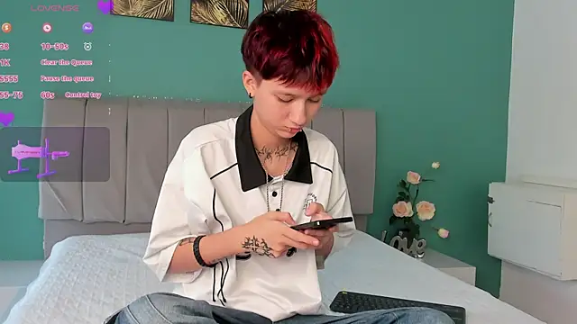 Jessi Rosse online show from April 25, 8:50 pm