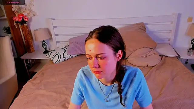 MalvinaTrafford online show from April 25, 8:50 pm