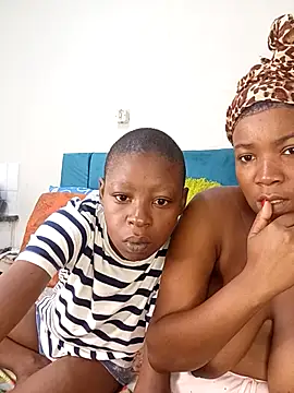 CuteBeibFace online show from March 6, 8:42 am