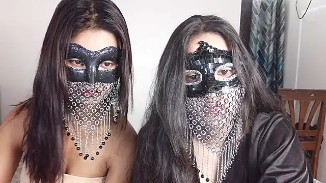 Alina Teen online show from April 19, 7:30 am