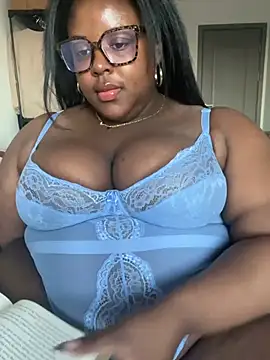 BouncyBBW online show from April 22, 6:27 pm