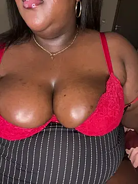 BouncyBBW online show from July 24, 10:06 pm