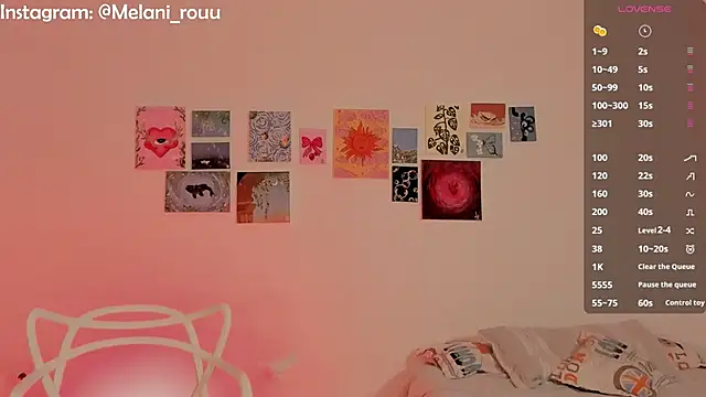 melrousses  online show from February 26, 4:33 am