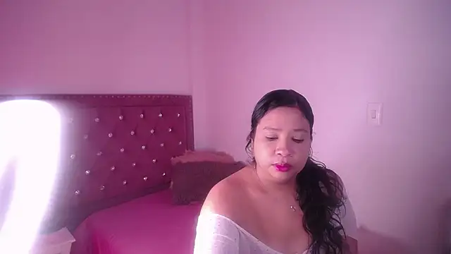 miafuegolatino online show from June 12, 3:14 am