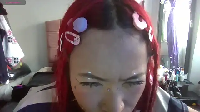 suky pou online show from March 17, 8:57 pm