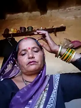 Gudid209896 online show from April 11, 7:14 am