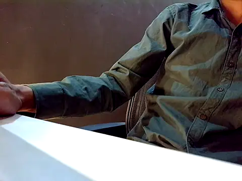 Indian-gentleman teen online show from March 4, 3:40 pm