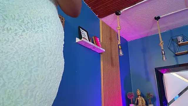 Ladyy brownn online show from April 13, 11:44 am