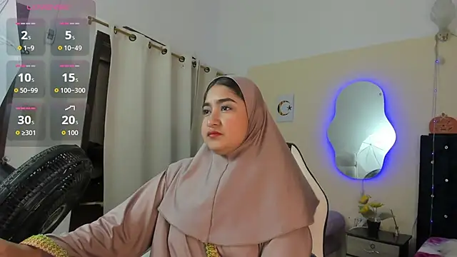 SamiraAwada online show from April 21, 6:59 pm