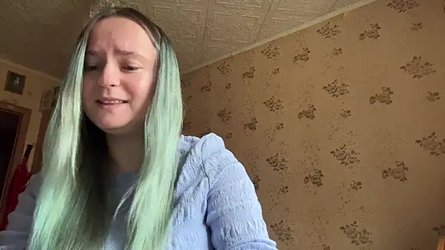 Bubblegum Tempt online show from April 28, 8:18 am