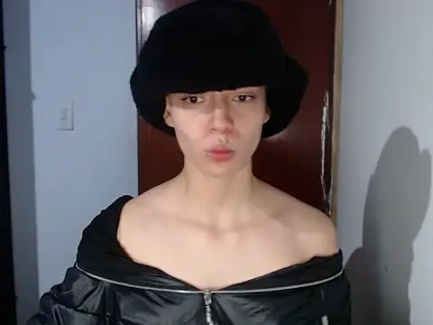 Brenda Tina699 online show from February 11, 11:06 pm