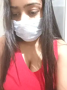 MidnightVibes  online show from February 22, 5:36 pm