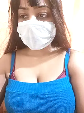 MidnightVibes  online show from April 26, 12:36 pm