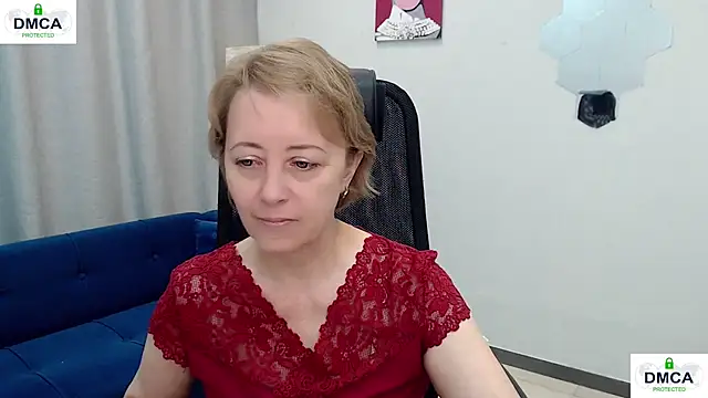MONA W online show from June 5, 1:28 pm