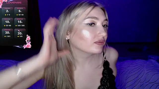 MiraRoy online show from March 7, 8:27 pm